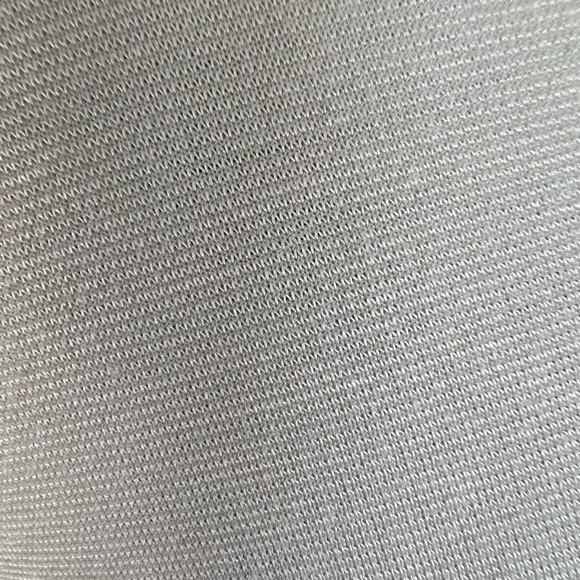 Aritzia Babaton cream peplum blouse in size 4 - Picture 5 of 6